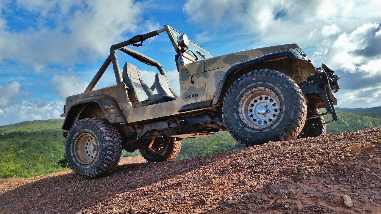 jeep-3253916_1280